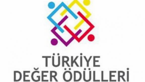 Türkiye Değer Ödülleri Yarışmasında Dereceye Giren Öğrencilerimiz