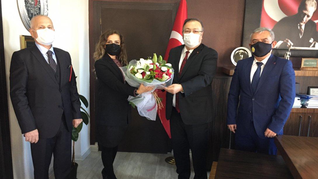 Sayın Müdürümüz Tosunoğlu, Öğretmenlerimizi Makamında Kabul Etti