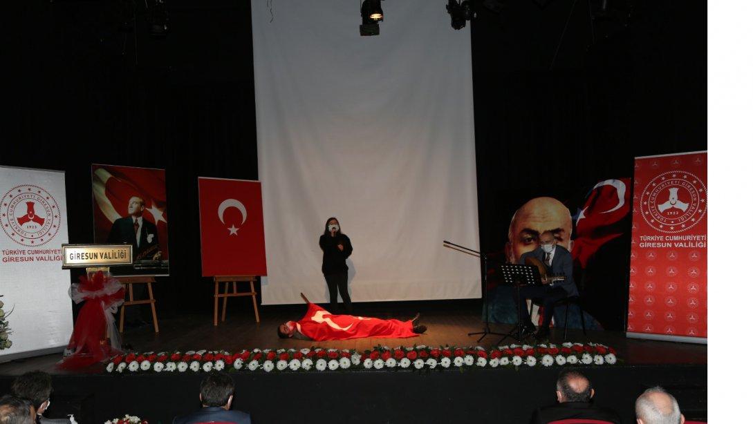 İstiklal Marşı'mızın TBMM Tarafından Kabulünün 100. Yıldönümü ve Mehmet Akif Ersoy'u Anma Günü Programı Yapıldı