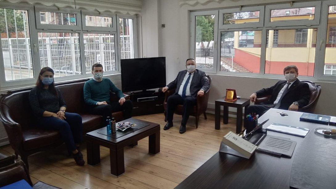 Müdürümüz Tosunoğlu, Cumhuriyet Ortaokulunu Ziyaret Etti