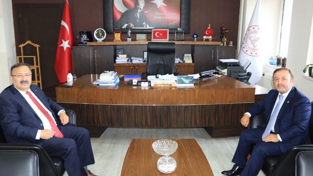 Milletvekilimiz Sayın Sabri Öztürk'ün Müdürümüz Ertuğrul Tosunoğlu'nu Ziyareti