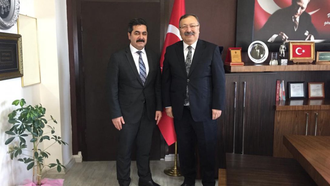 Mesleki ve Teknik Eğitim Genel Müdürlüğü Daire Başkanı Süleyman Akgül'ün, Müdürümüz Tosunoğlu'nu Ziyareti