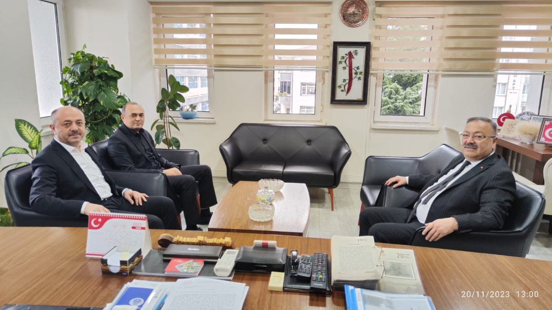 Eğitim-Bir-Sen Genel Başkan Vekili Sayın Talat Yavuz, İl Milli Eğitim Müdürümüz Ertuğrul Tosunoğlu' nu Makamında Ziyaret Etti