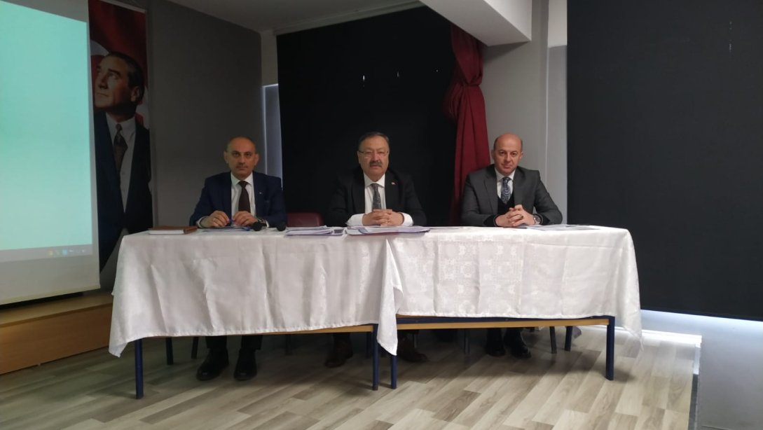 Müdürümüz Tosunoğlu, Espiye Paylaşım Toplantısında İlçe ve Okul Müdürlerimizle Buluştu