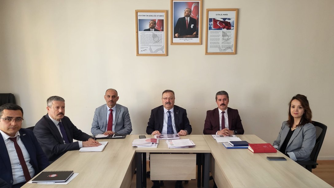 Müdürümüz Tosunoğlu, Çanakçı İlçesi Eğitim Yöneticileriyle Paylaşım Toplantısında Buluştu
