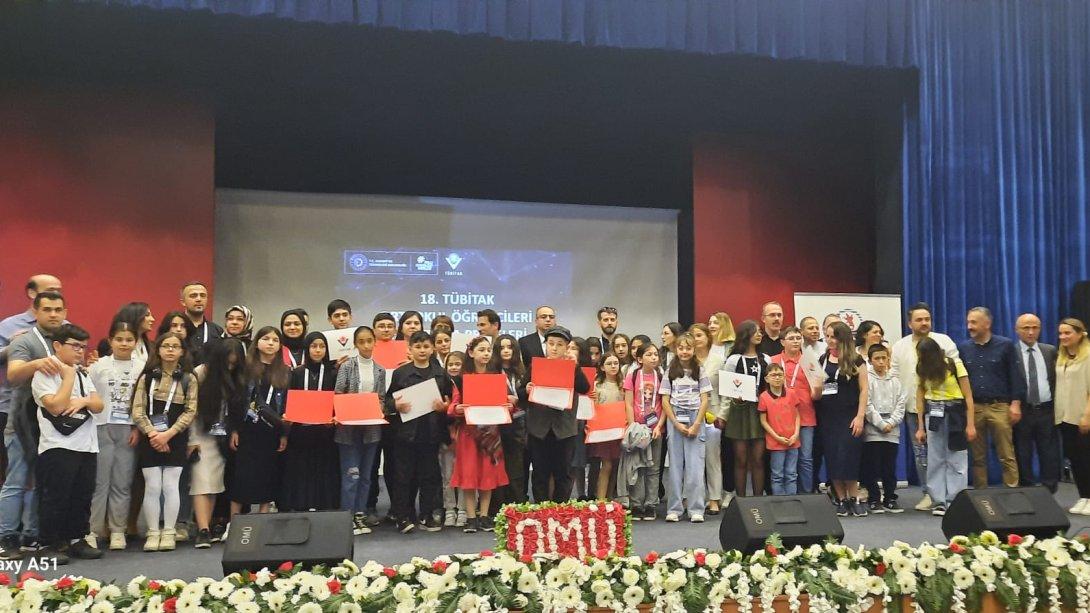 Geleceğin Bilim İnsanları: Türkiye Finallerine İlham Veren Projelerimizle Hazırız.