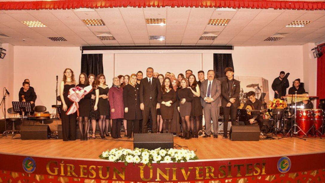 Giresun Güzel Sanatlar Lisesi Türk Müziği Konseri İcra Edildi