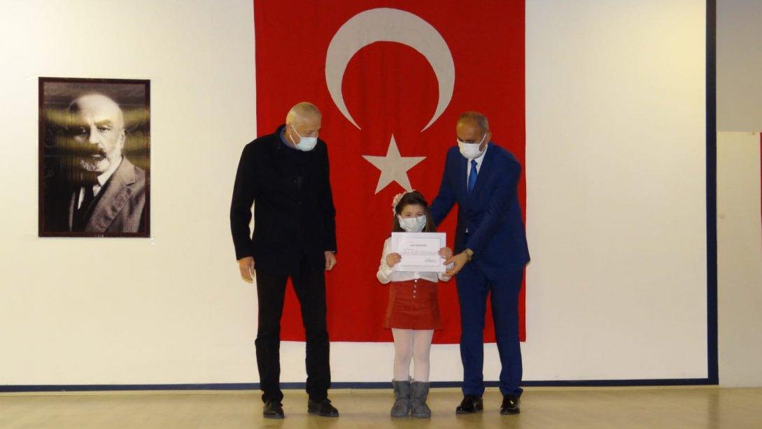 İlkokullar Arası İstiklâl Marşı'nı Güzel Okuma Yarışması Finali Yapıldı