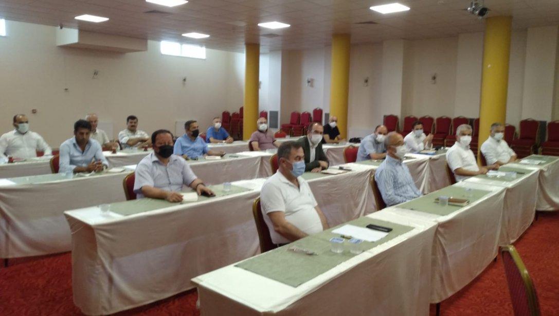 Sayın Müdürümüz Tosunoğlu, İlçe Milli Eğitim Müdürleri Kurulu Toplantısı Yaptı.