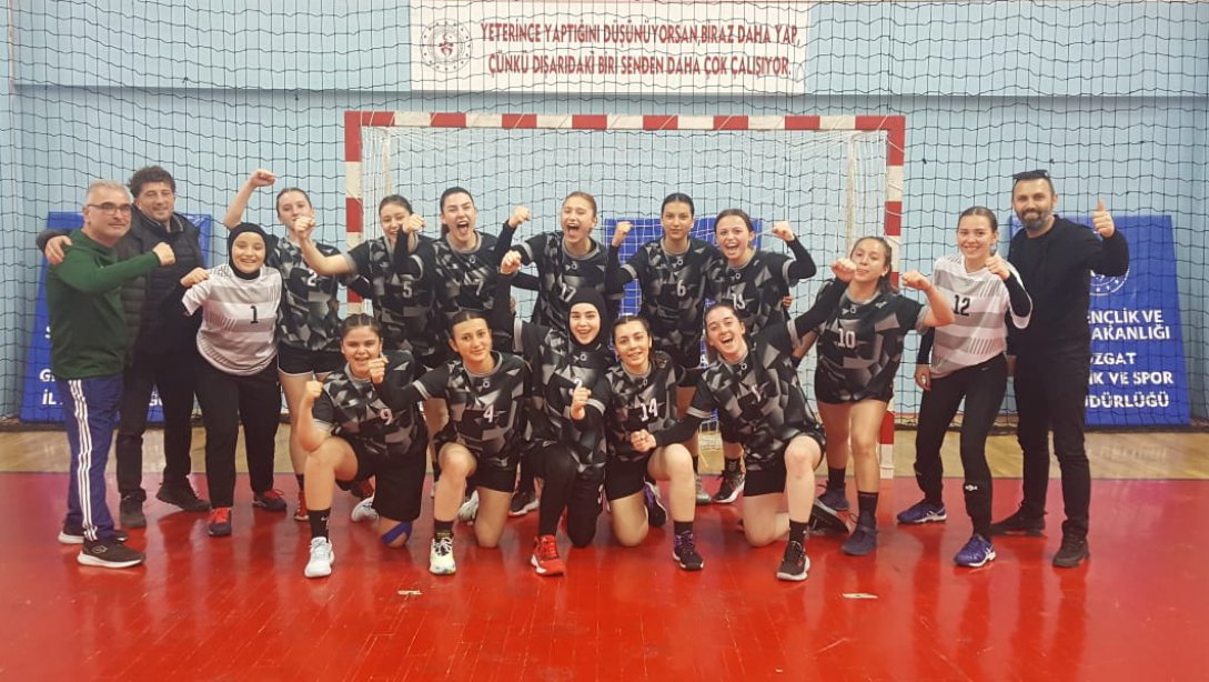Görele Anadolu Lisesinden Hentbol Müsabakalarında Türkiye Yarı Final Şampiyonluğu