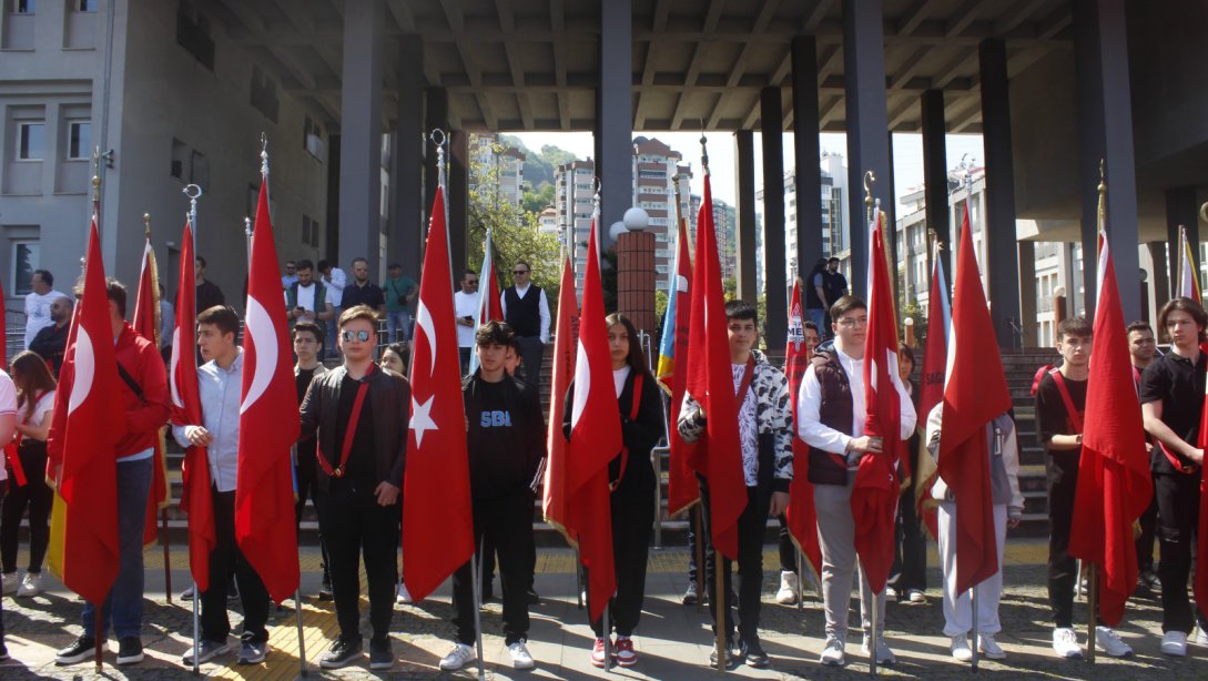 Atatürk'ü Anma, Gençlik ve Spor Bayramı Giresun'da Coşkuyla Kutlandı